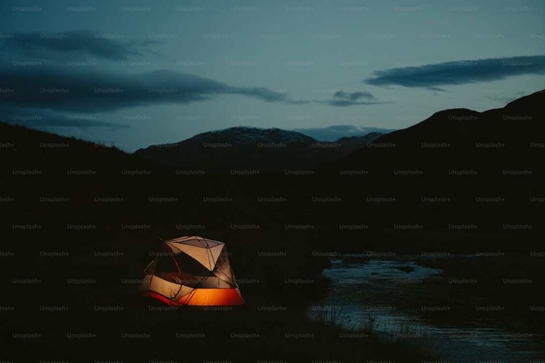 电影《有朵云像你》发布同名主题曲MV 陈昊宇温顺唱响云端爱意浪漫又治好